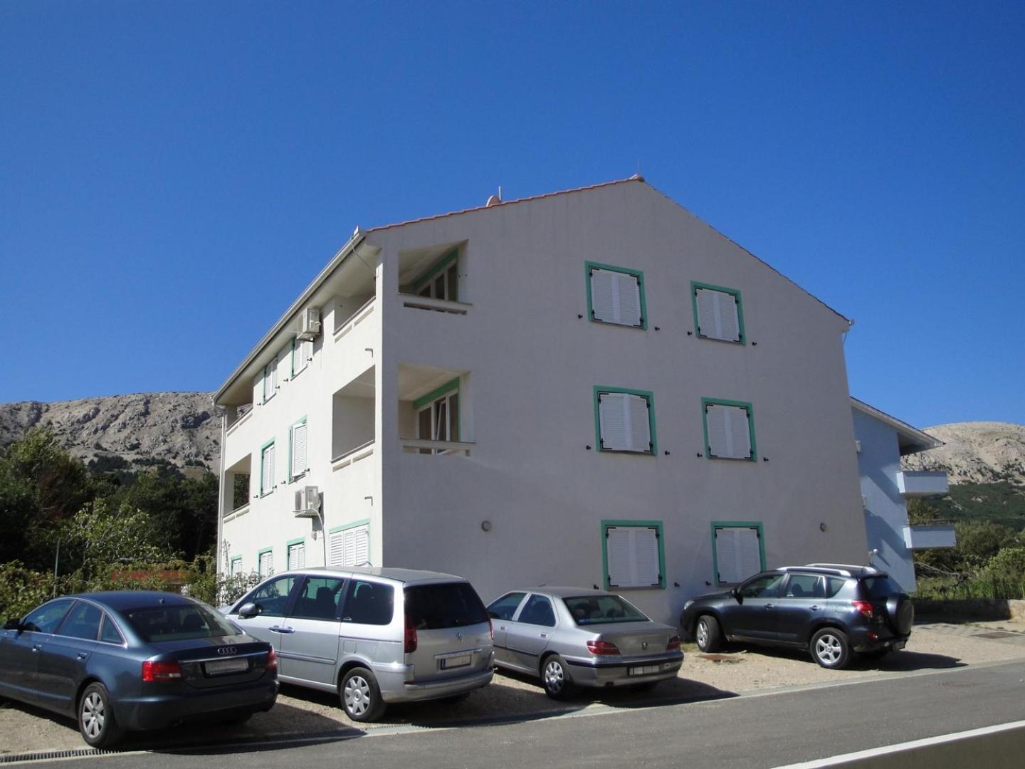 Apartments Knezevic Baška Exteriör bild